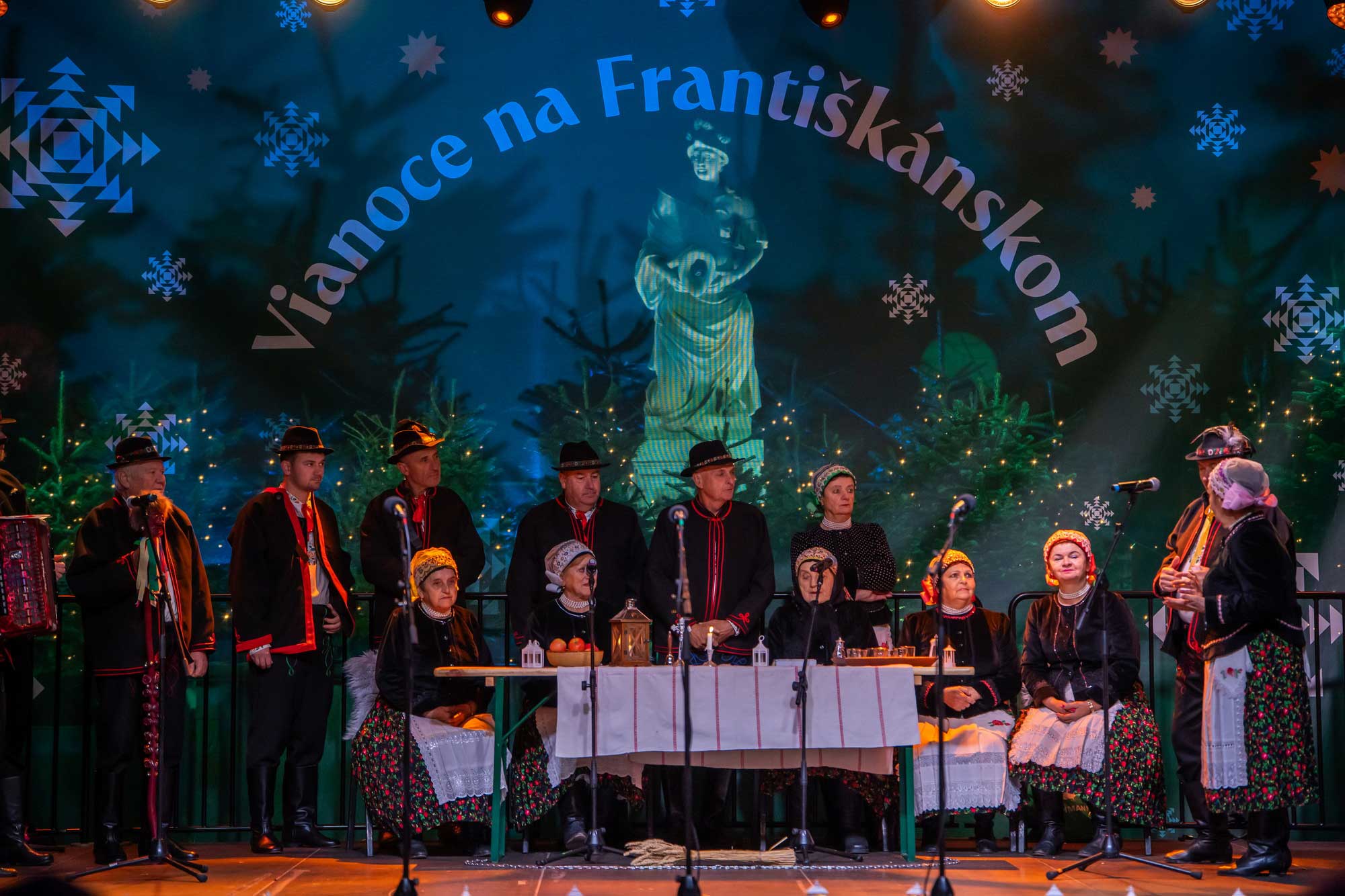 Vianoce na Františkánskom, Folklórna skupina Čeľaďania