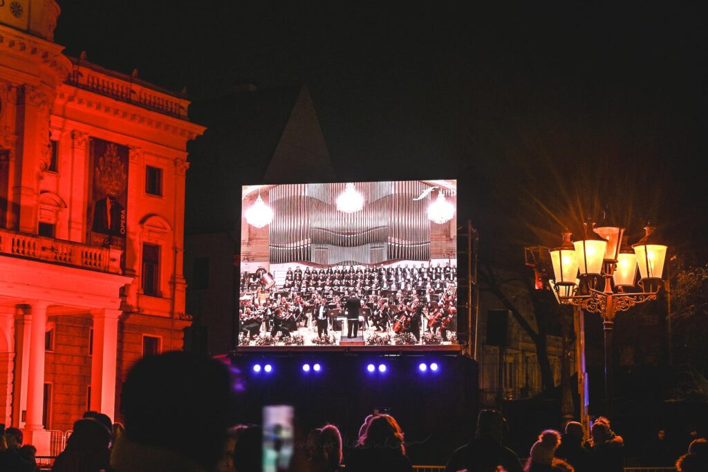 Premietanie záznamu koncertu Slovenskej filharmónie počas Bratislavského Silvestra na Hviezdoslavovom námestí